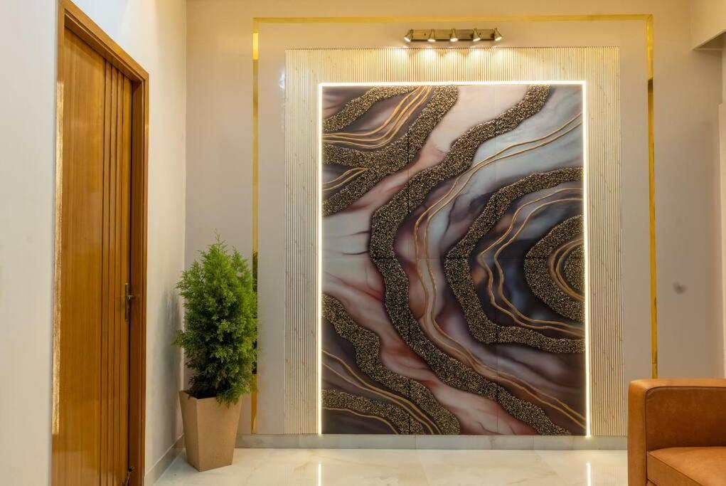 The Sage Villa - Luxury Homestay In Дехрадун Екстериор снимка
