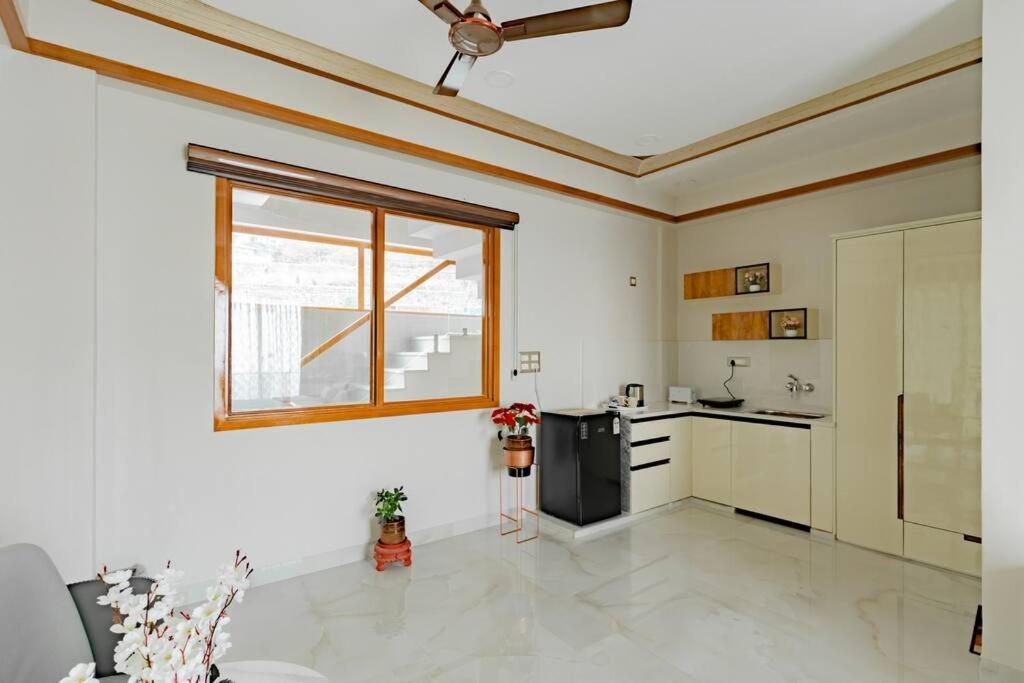 The Sage Villa - Luxury Homestay In Дехрадун Екстериор снимка