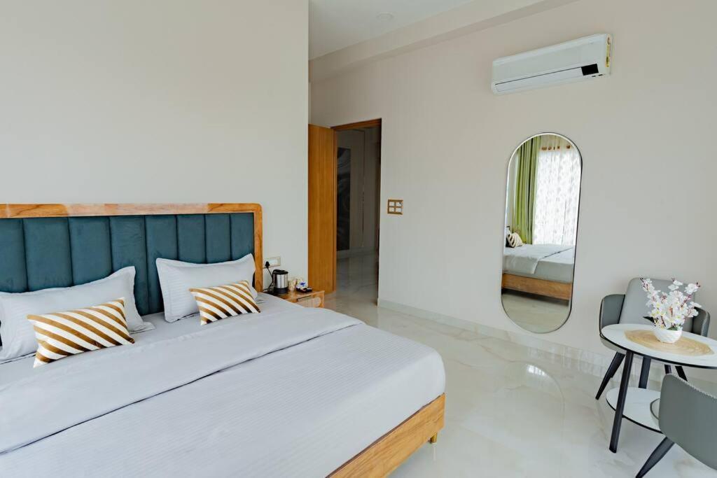 The Sage Villa - Luxury Homestay In Дехрадун Екстериор снимка