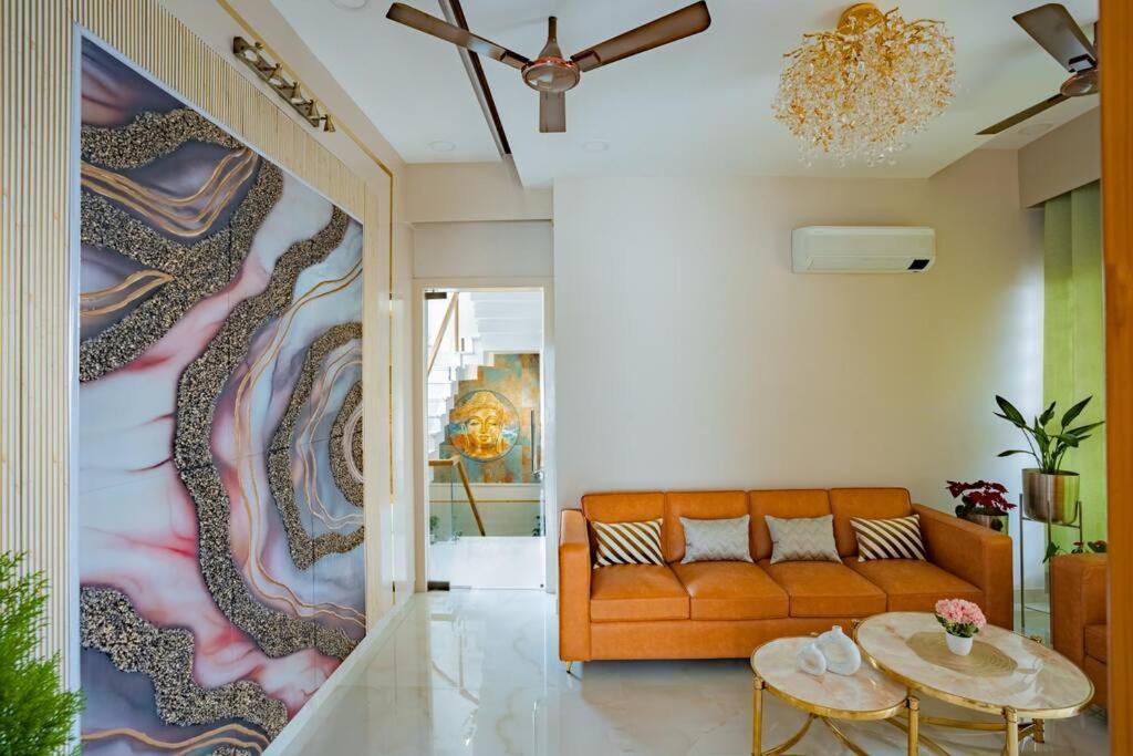 The Sage Villa - Luxury Homestay In Дехрадун Екстериор снимка