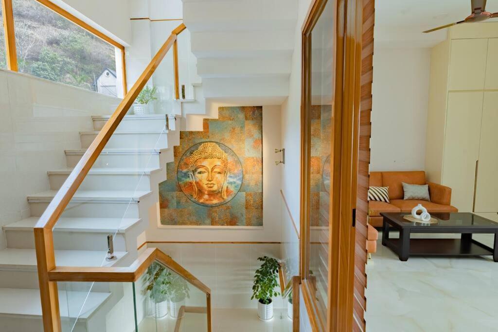 The Sage Villa - Luxury Homestay In Дехрадун Екстериор снимка